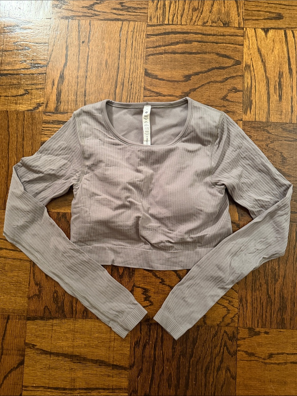 Lululemon Ribbed Long-Sleeve Crop Top with built in bra